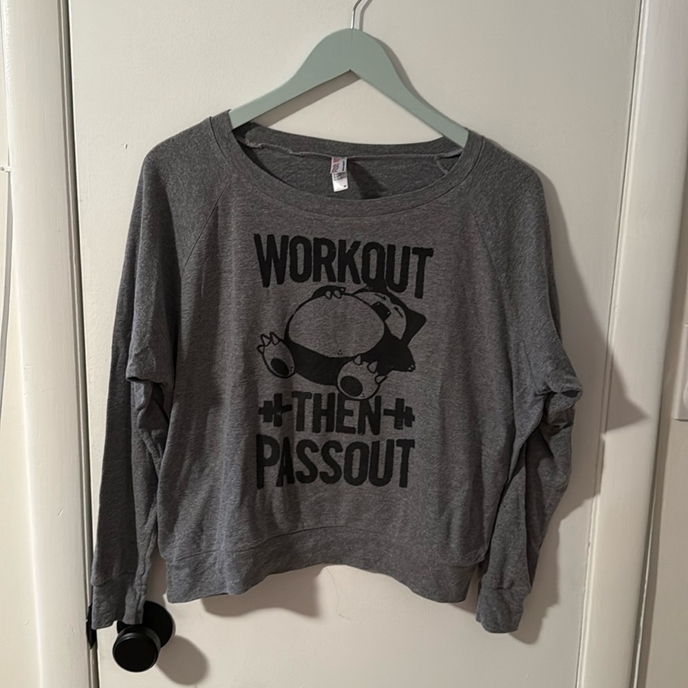 💸 Bundle of Snorlax Sweatshirts Size Medium